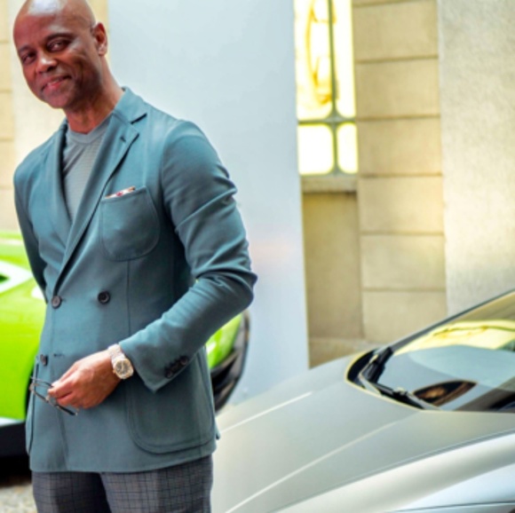 Alton - Selling items I have worn at fashion week - Picture 1 of 3